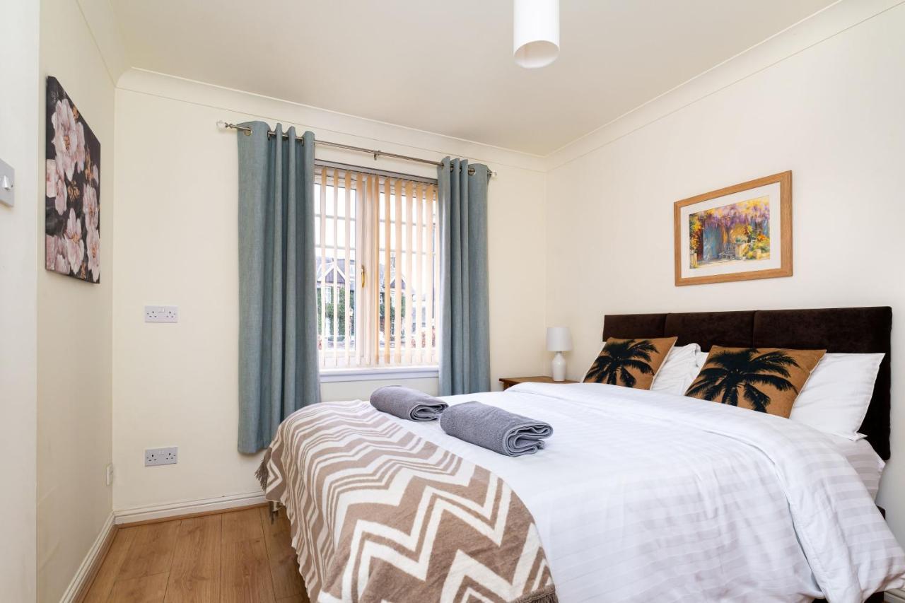 4 Bedroom Townhouse In 스털링 외부 사진
