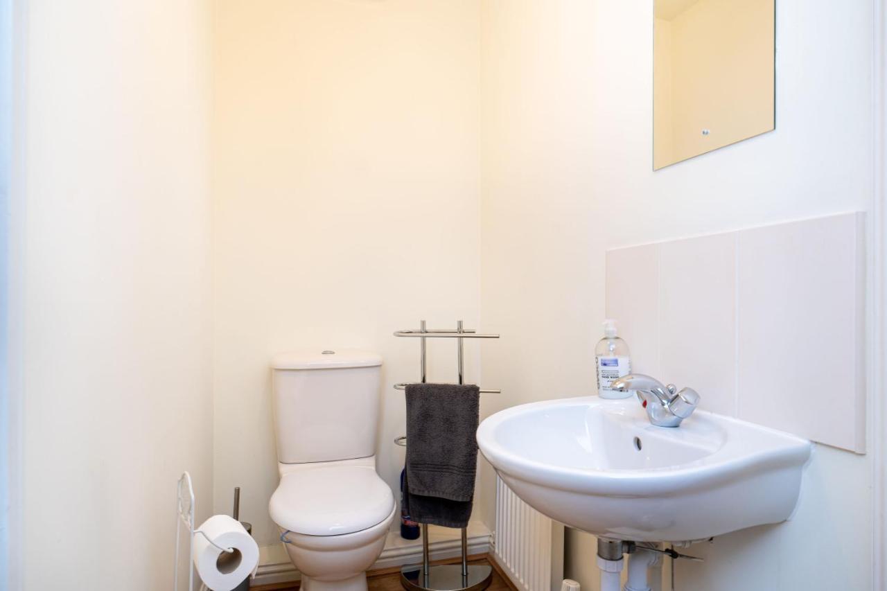 4 Bedroom Townhouse In 스털링 외부 사진
