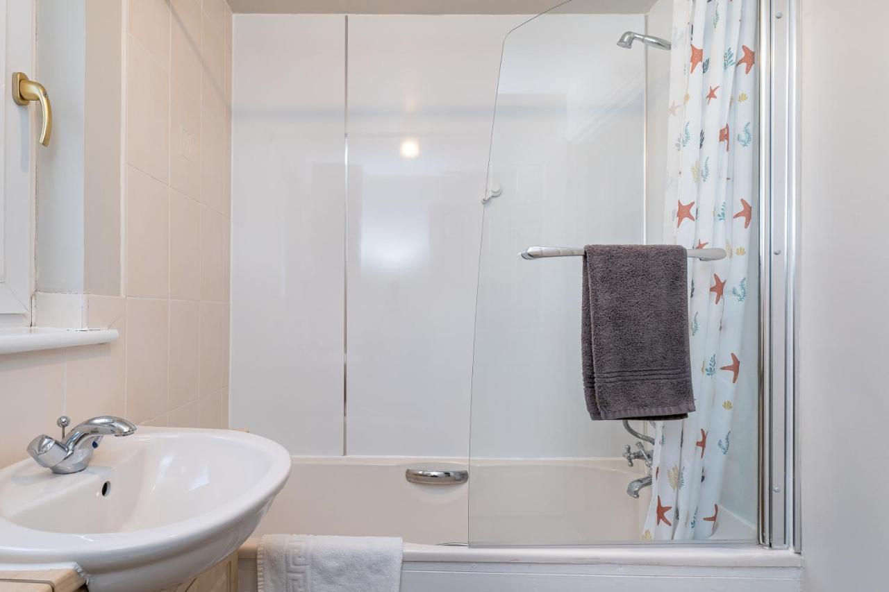 4 Bedroom Townhouse In 스털링 외부 사진