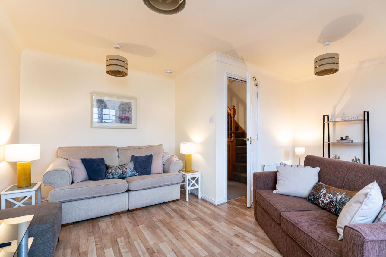 4 Bedroom Townhouse In 스털링 외부 사진