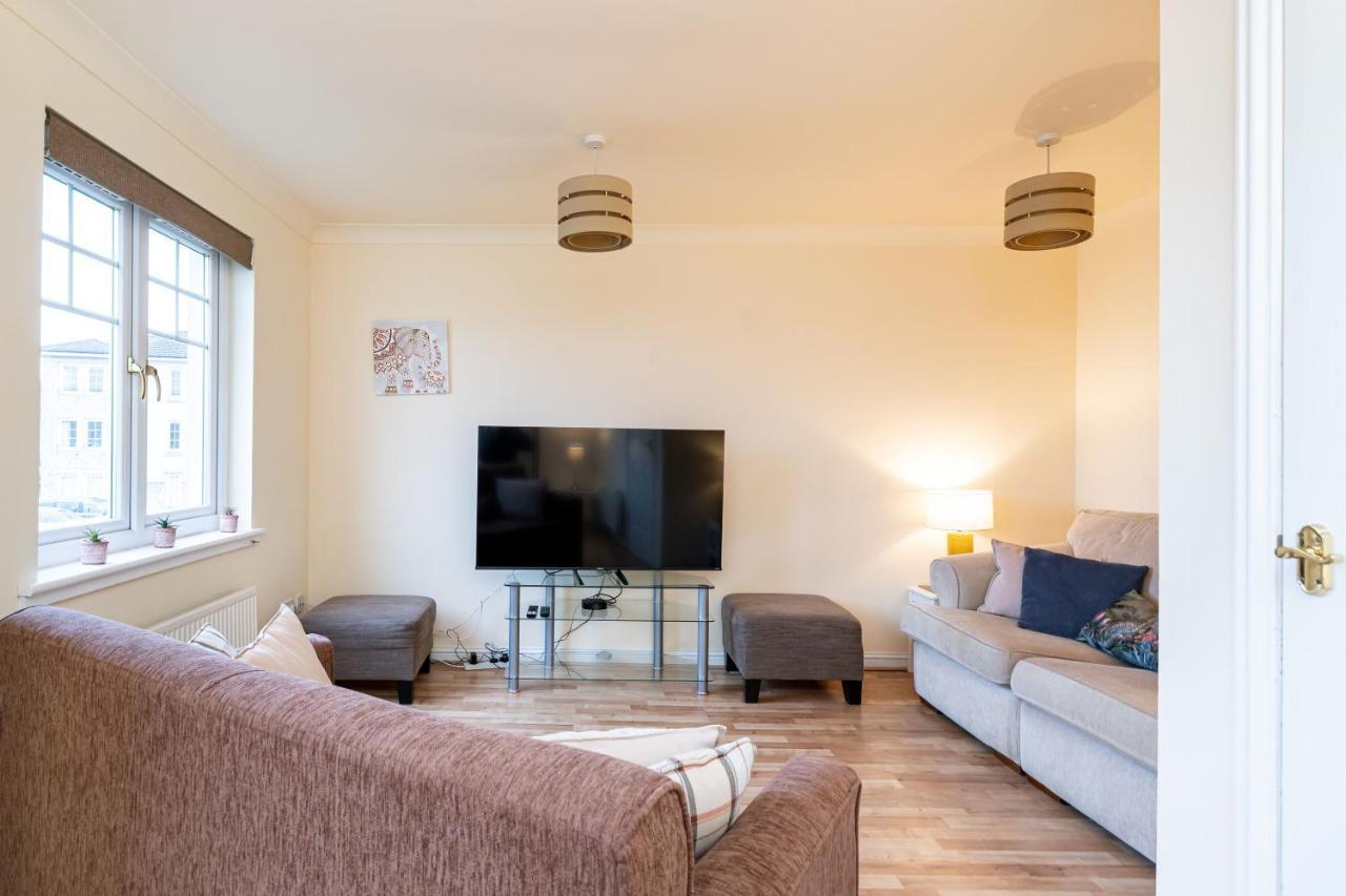 4 Bedroom Townhouse In 스털링 외부 사진