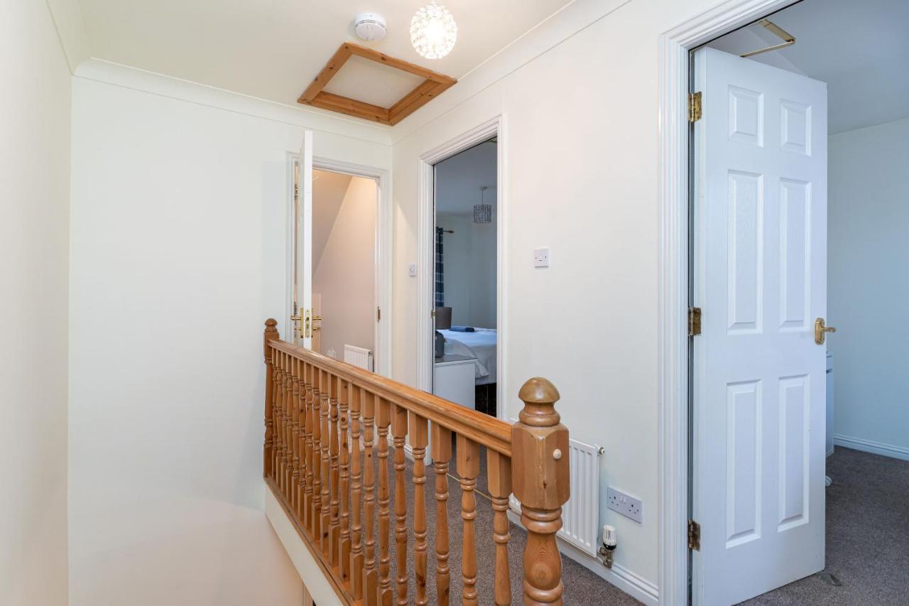 4 Bedroom Townhouse In 스털링 외부 사진